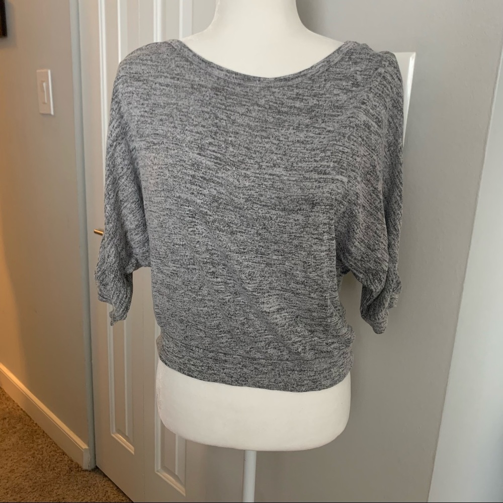 Forever 21 gray cropped sweater